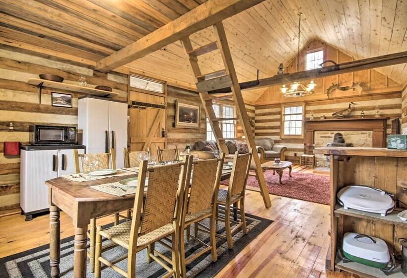 Scenic Cabin W/ Deck & Fire Pit   Near Hiking!