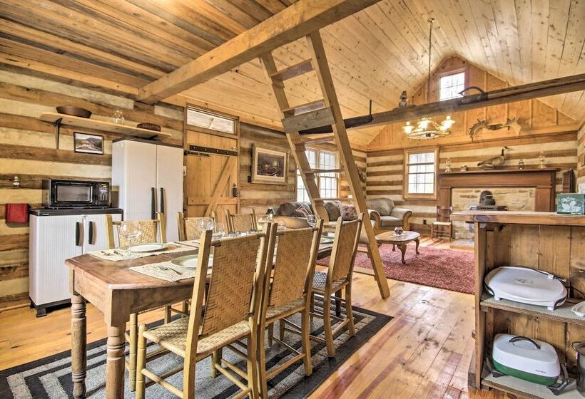 Scenic Cabin W/ Deck & Fire Pit   Near Hiking!