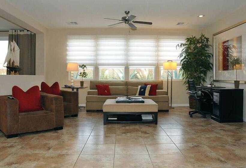 The Key West  Las Vegas House W/ Private Pool!