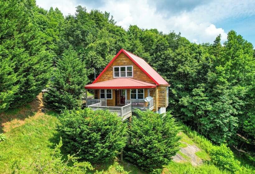Warm & Cozy Cabin W/ Deck On Top Of The Blue Ridge