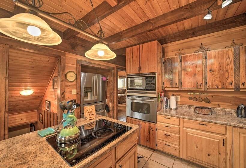 10 Mi To Dtwn Franklin: Cabin W/ Smoky Mtn View