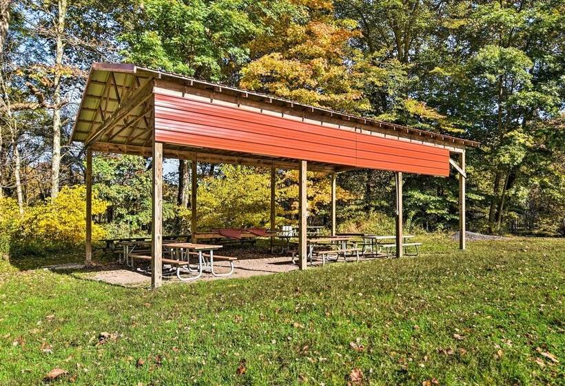 Cozy Anchors Away Cabin Hideaway W/ Fire Pit!