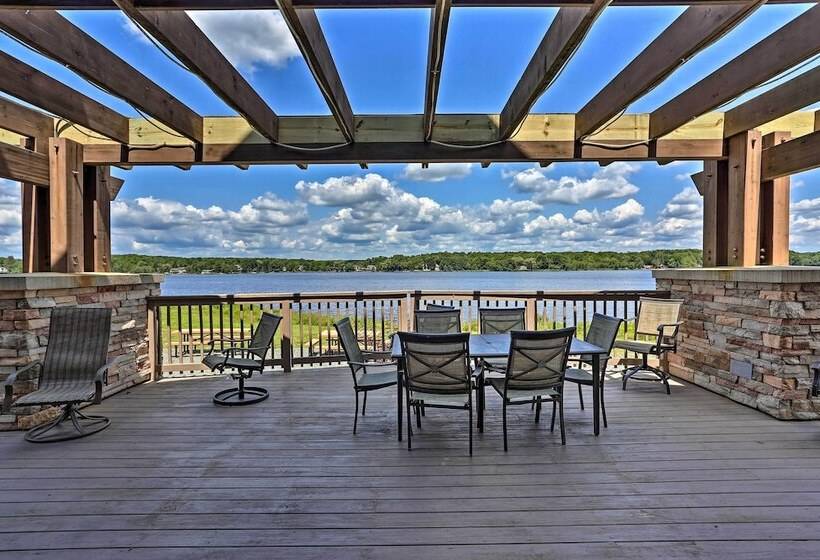 Poconos House W/ Deck + Game Room < 2 Mi To Lakes!