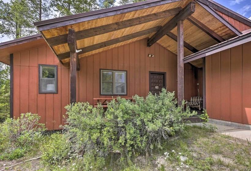 2 Mi To Grand Lake: Cabin W/ Fireplace & Library!