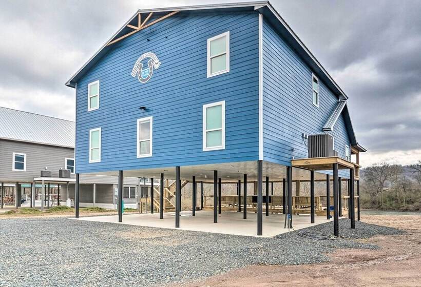 Upscale Riverfront Home W/ Beach & Fire Pit!