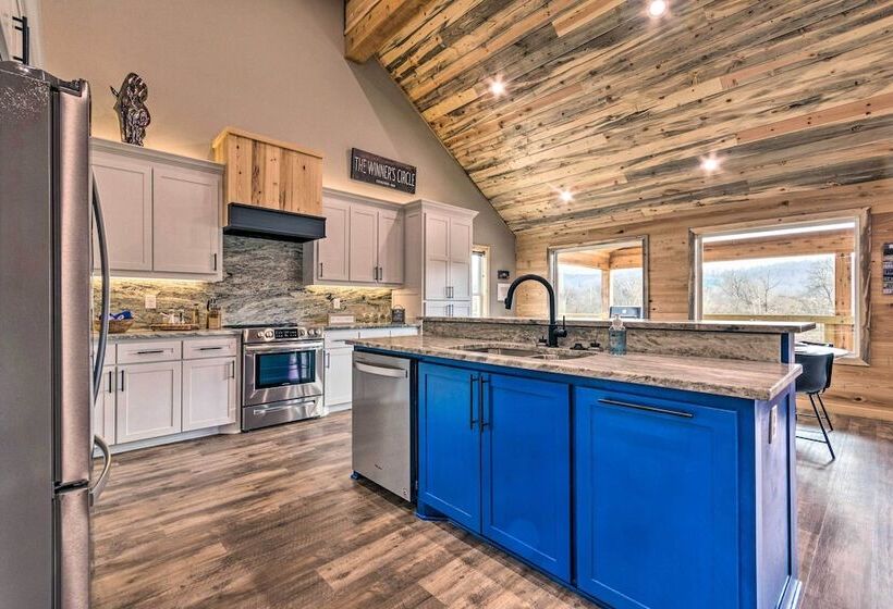 Upscale Riverfront Home W/ Beach & Fire Pit!