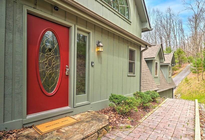 Amazing A Frame W/ Private Hiking + Amenities