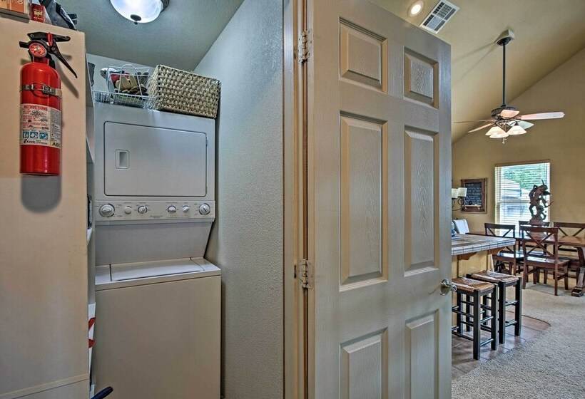 Charming Vian Retreat W/ Private Deck & Grills!
