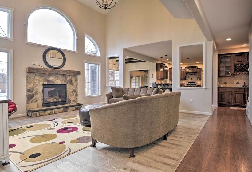 Spacious Hersey House W/ Pool, Fireplace & More!