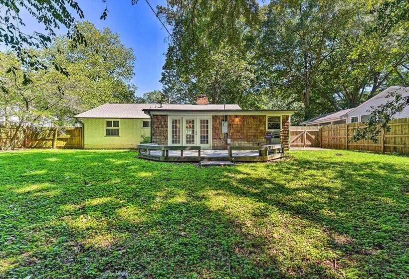 Pet Friendly Charlotte Home W/ Fenced Yard!