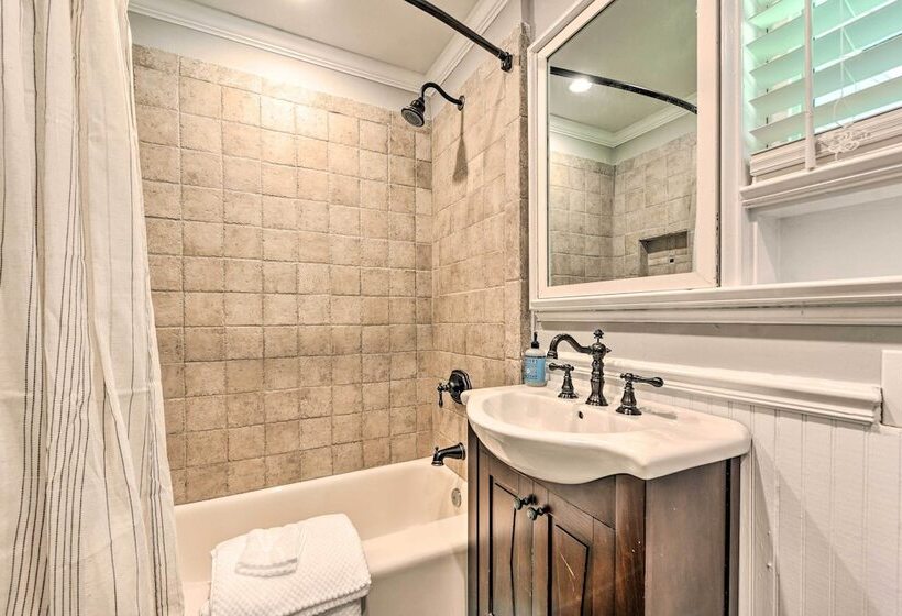 Pet Friendly Charlotte Home W/ Fenced Yard!