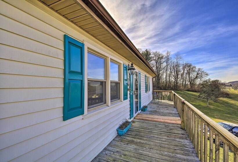 Pet Friendly Home W/ Grill & Farm In Meadowview!