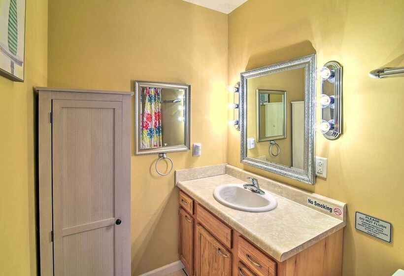 Ryman Riviera  Home W/ Fireplace: Steps To River