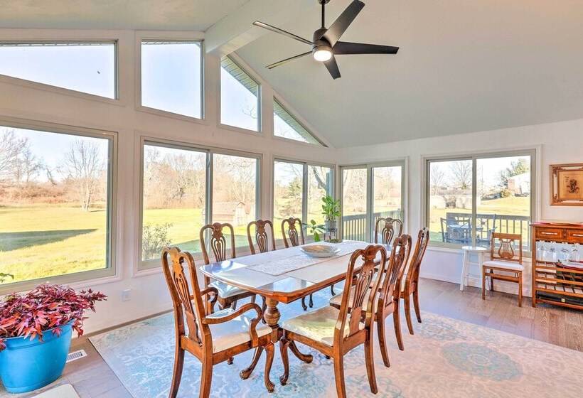 Spacious Liberty Township Home W/ Large Yard!