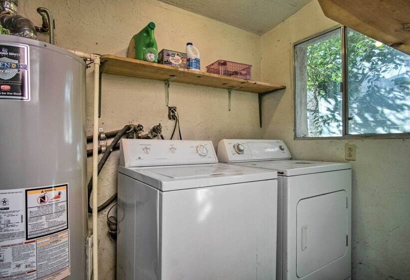 Bright Bisbee Cottage W/ Air Conditioning!