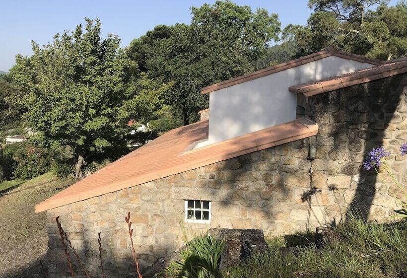 Lovely 6 Bed Cottage In Barcelos   Vila Cova