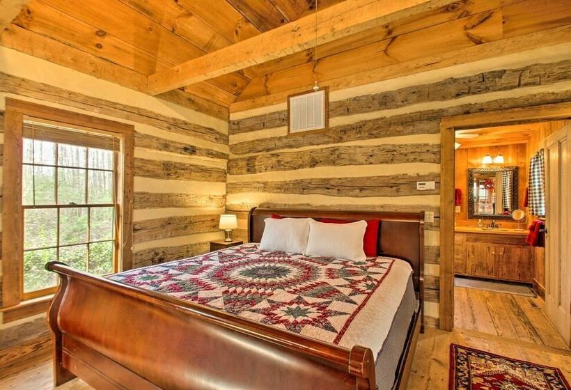 Numerous On Site Trails: Earlysville Wooded Cabin