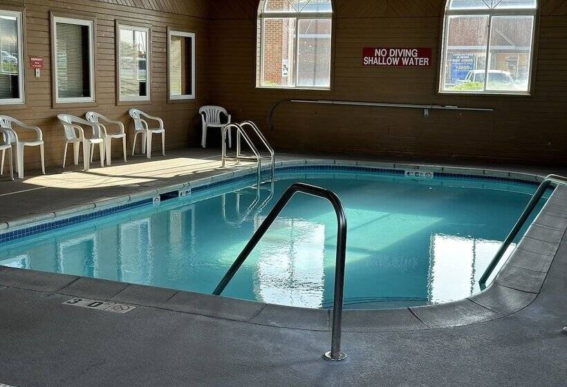 汽车旅馆  Econo Lodge