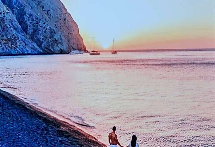 پانسیون Cycladic Pleasure Houses By The Sea