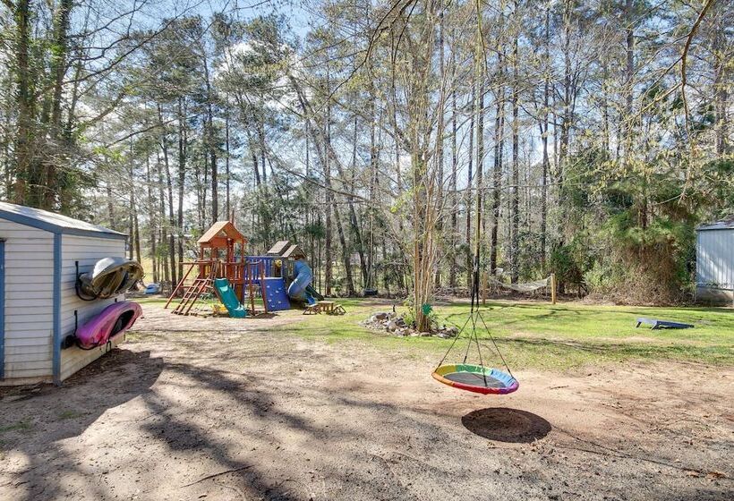 Pet Friendly Lakehouse: View Tower + Fire Pit!