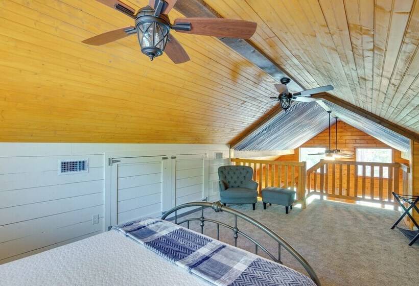 Angler S Cabin: Direct Lake Fork Access, By Marina