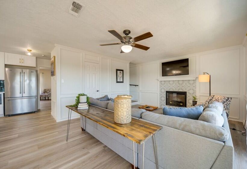 Bright + Airy Canyon Lake Home Rental: Water Views