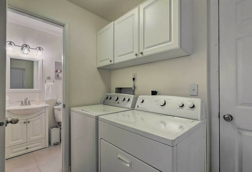 Calming Getaway: 9 Mi To Clearwater Beach!