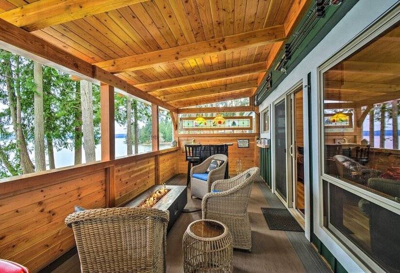 Fish, Crab & Clam: Waterfront Gem In Port Ludlow
