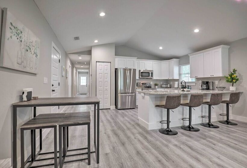 Cozy St Augustine Bungalow < 7 Mi To Beaches!