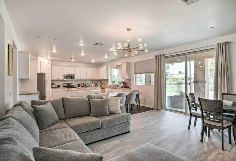 Idyllic Indio Oasis W/ Private Pool & Spa!