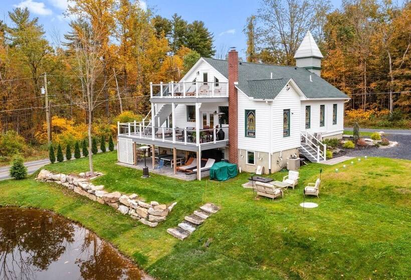Rural Location, Fire Pit: Brodheadsville Cottage
