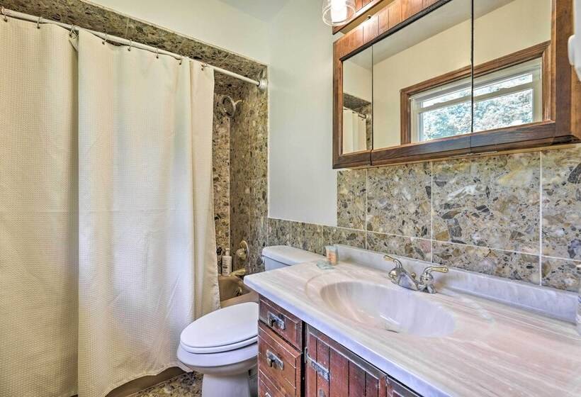 Quiet Long Pond Home On 1 Acre W/ Deck & Patio!