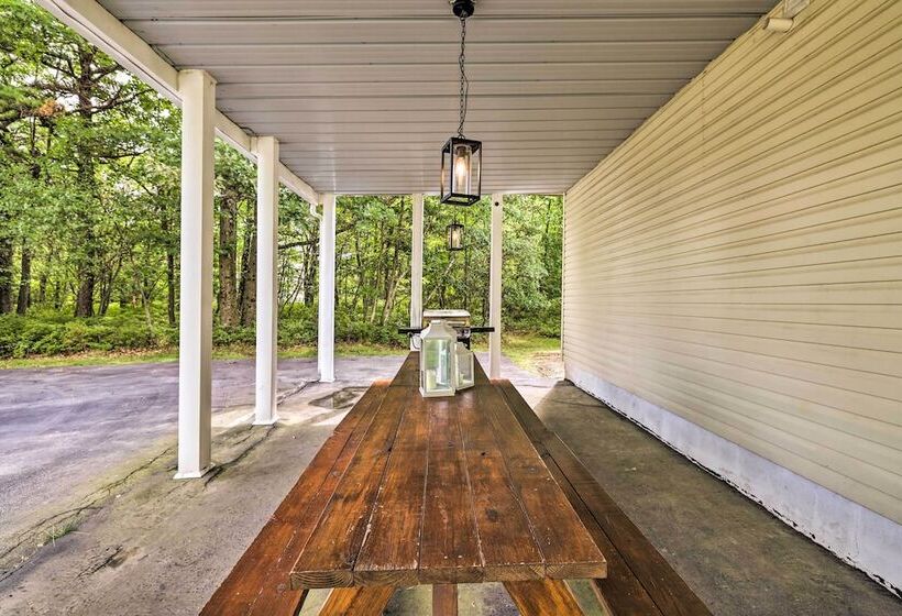 Quiet Long Pond Home On 1 Acre W/ Deck & Patio!