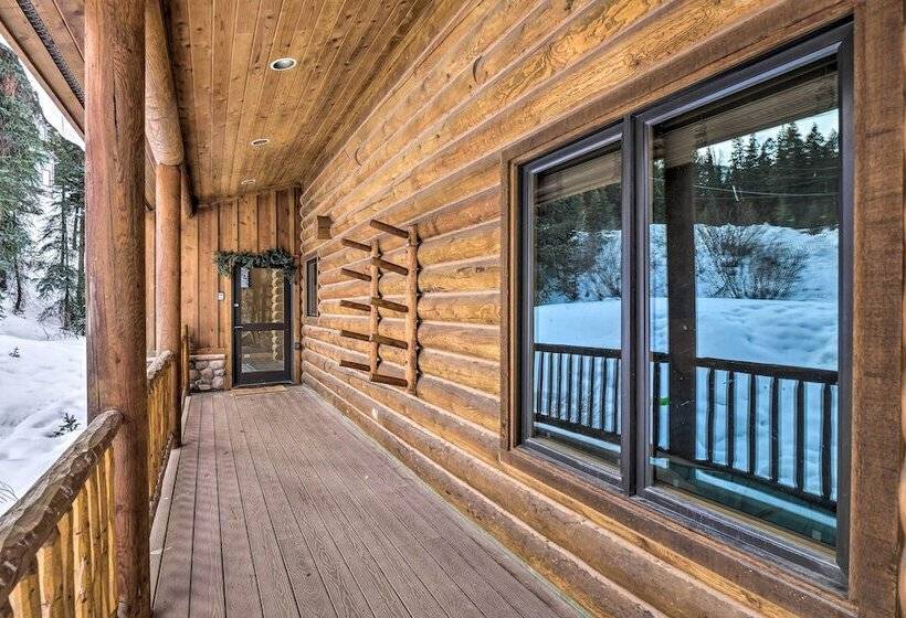 Rustic Cabin W/ Hot Tub & Deck In Breckenridge