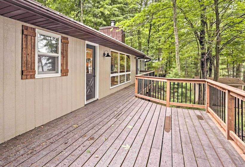Spacious Luxury Cabin W/deck & Dock On Bone Lake