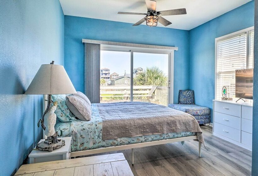 Spacious North Topsail Family Home With 2 Decks