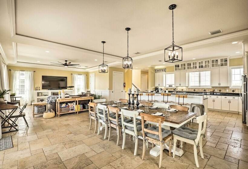 Palm Coast Oasis W/ Pool: Steps To Cinnamon Beach!