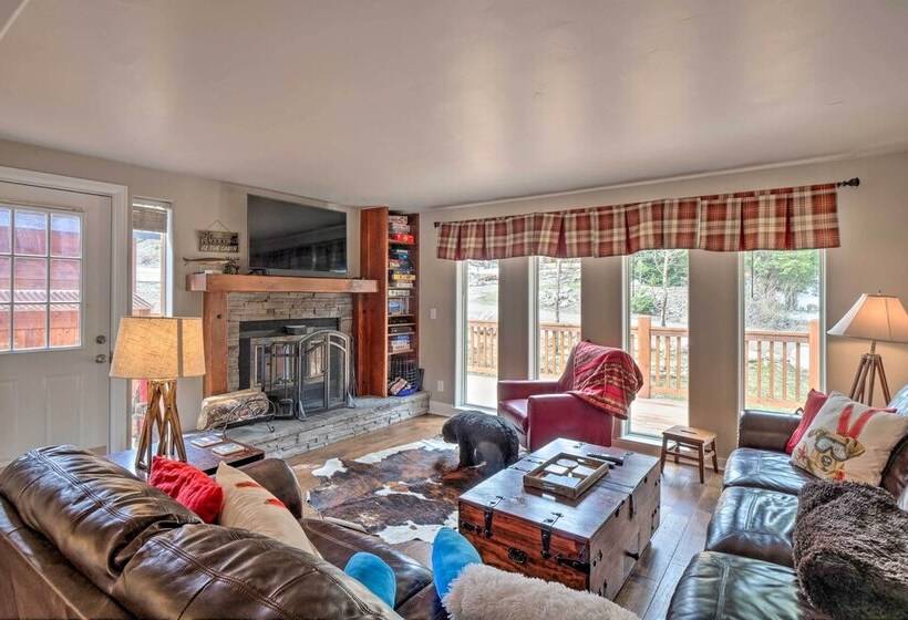 1 Mi To Quandary Trail: Idyllic Breckenridge Cabin