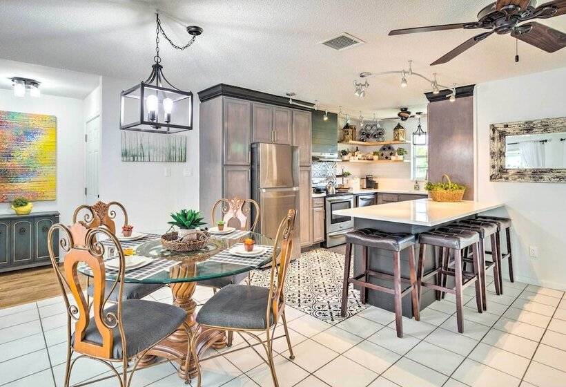 Tropical Landing  Stuart Home W/ Pool + Grill!