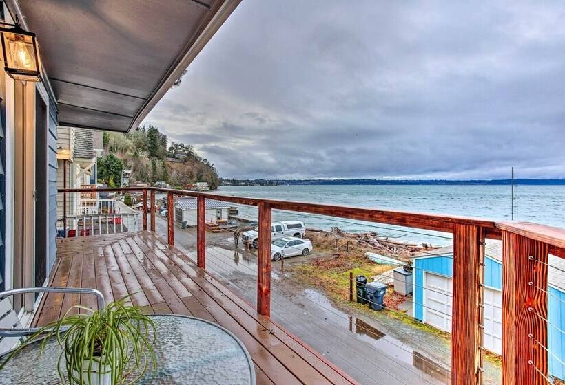 Tacoma  Dash Point Beach Cabin  W/ Balcony!