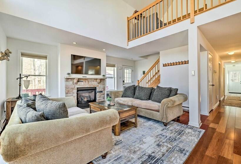 Tree Lined Pocono Lake Home W/ Hot Tub + Decks!