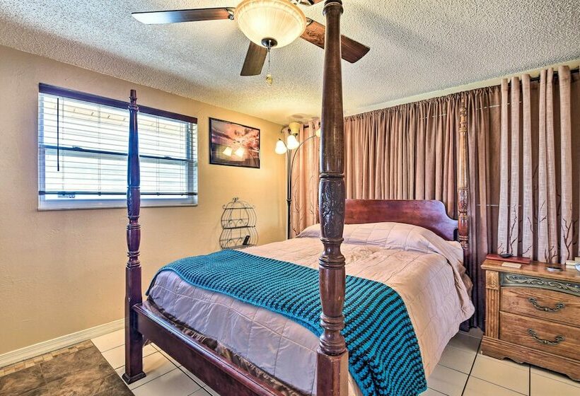 Unique Nokomis Home ~ 2 Mi To Beach Access!