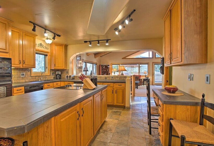 Vail Mountain Escape   Ski, Hike, Golf & Fish!