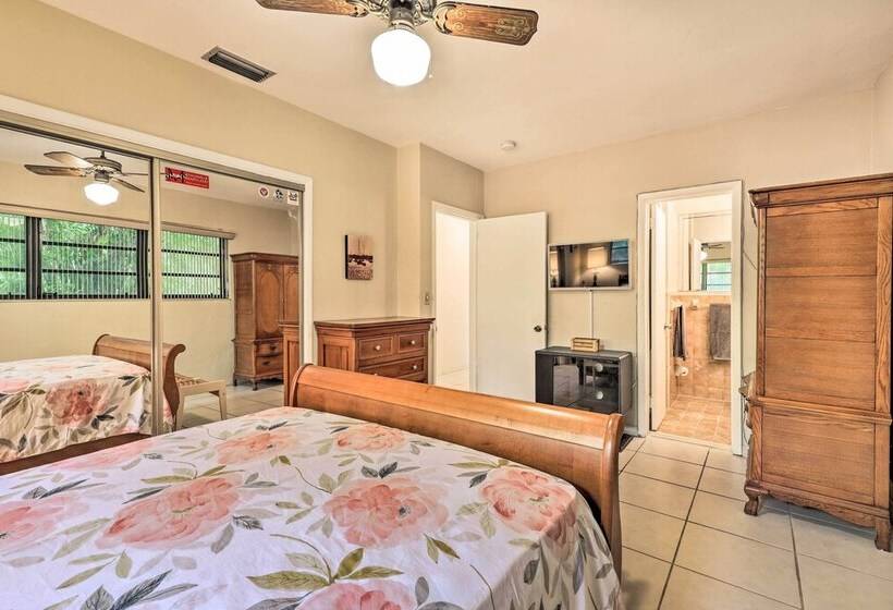 Home W/ Pool In Upscale Pinecrest Village