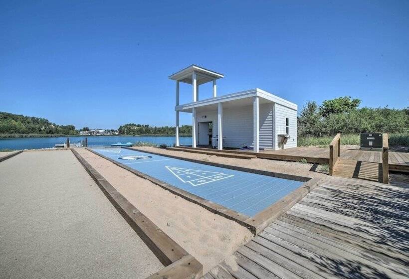 Bright & Airy Home: Chef S Kitchen & Pro Decor!