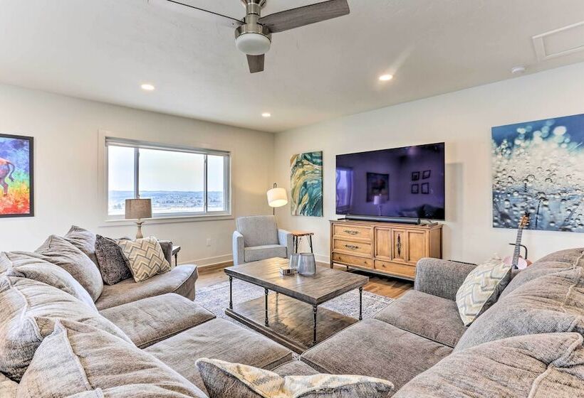 2 Mi To Dtwn Castle Rock: Home W/ Furnished Patio