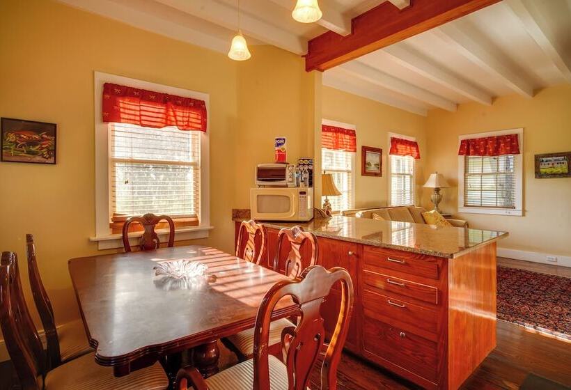 Tranquil Bayou Country Home W/ Pond: 8 Mi To Houma