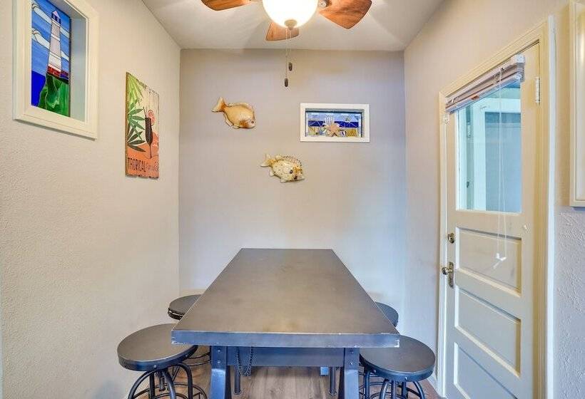 Historic Nautical Retreat Steps From Beach & Bites