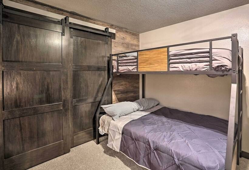 Modern Lead Cabin W/ Private Hot Tub & Fireplace!