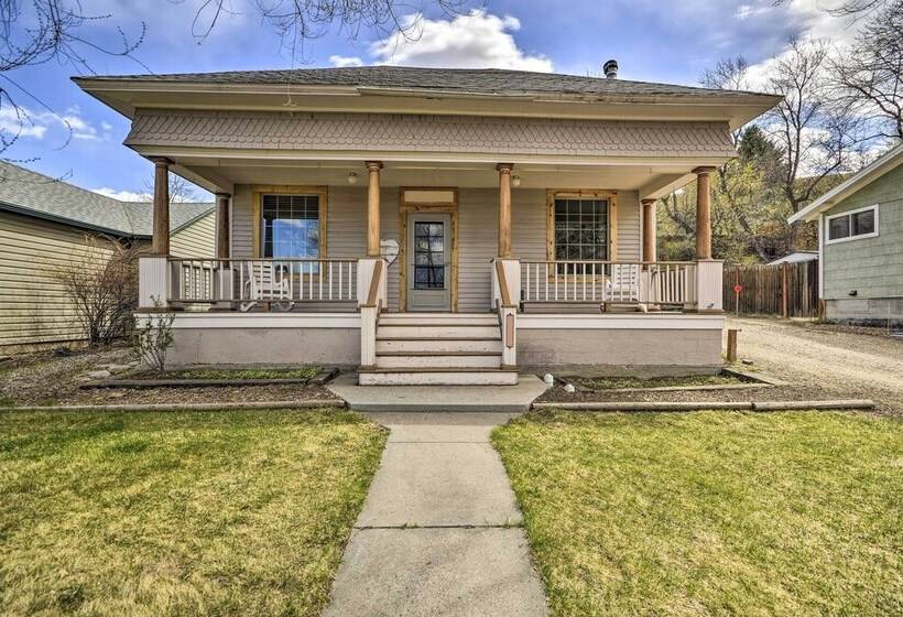 Pet Friendly Cody Home   Walk To Main Street!